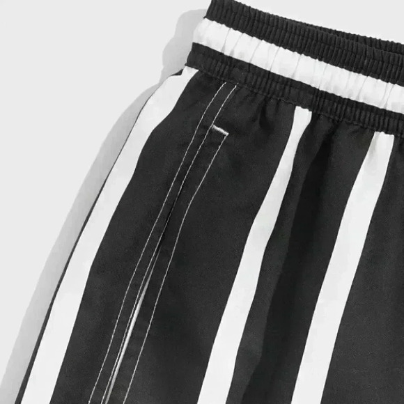 Black Vacation Style Striped Men's Swim Trunks - Picture 5 of 6